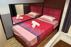 Snow White Massage Room
