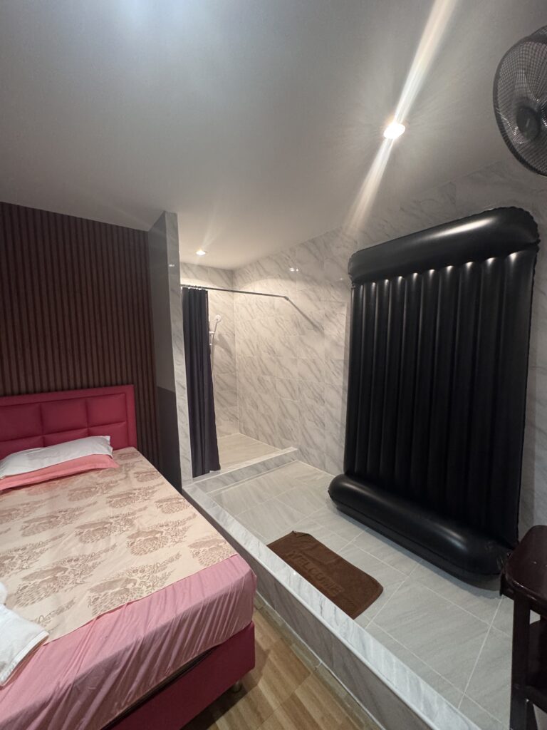 Snow White Massage Rooms